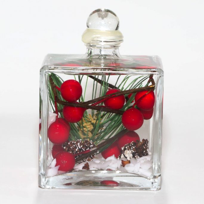CUBE RED BERRY FERN OIL LAMP