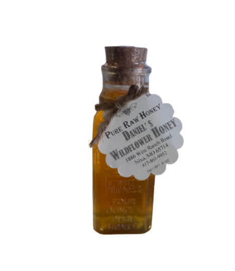 HONEY DANIELS MINI MUTH JAR  4 0Z.