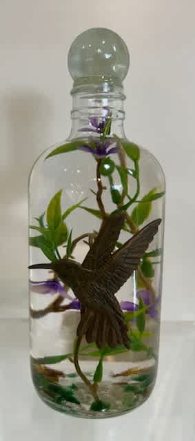 APOTHECARY HUMMINGBIRD
